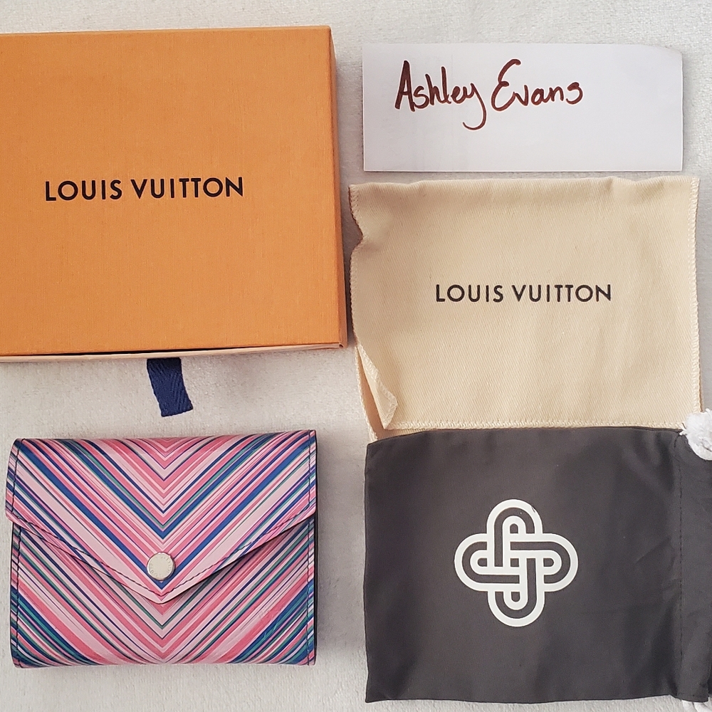 Louis Vuitton Epi Tropical Victorine Wallet
